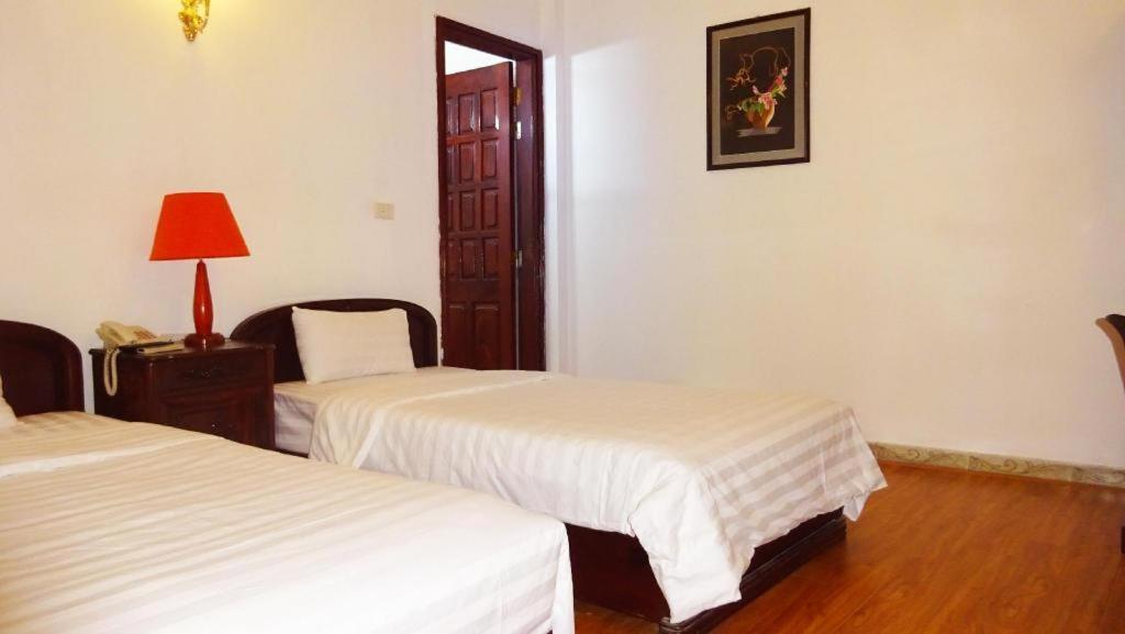 Hanoi Discovery II Hotel Екстер'єр фото